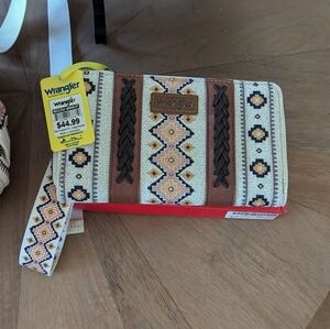 Wrangler wallet - brand new